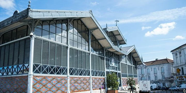 ville-angouleme-halles-du-marche