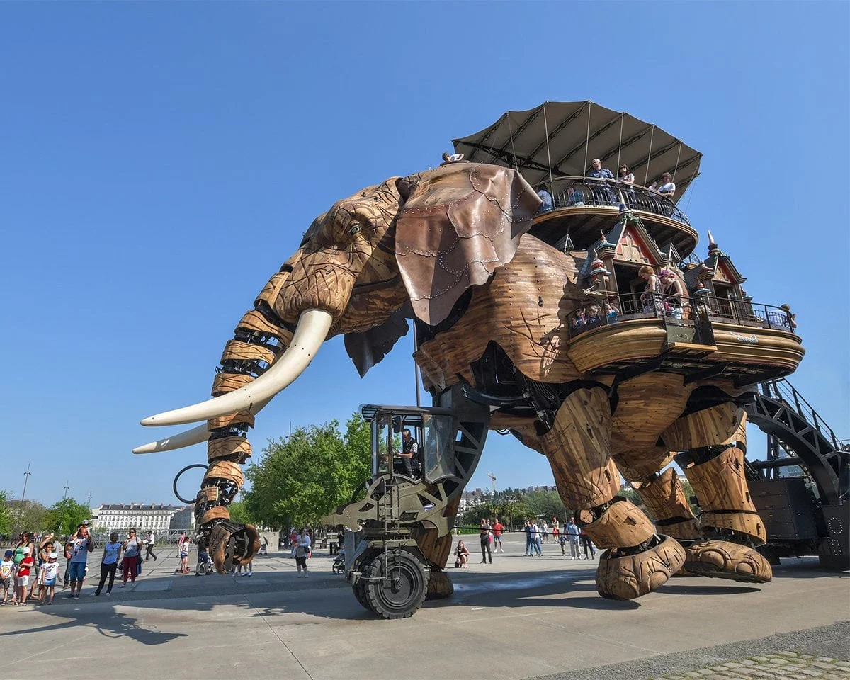 grand-elephant-nantes-promenade